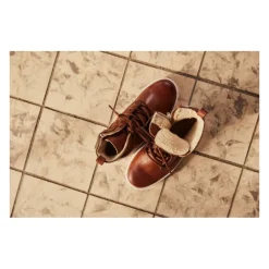 Aspen Pal Sneaker