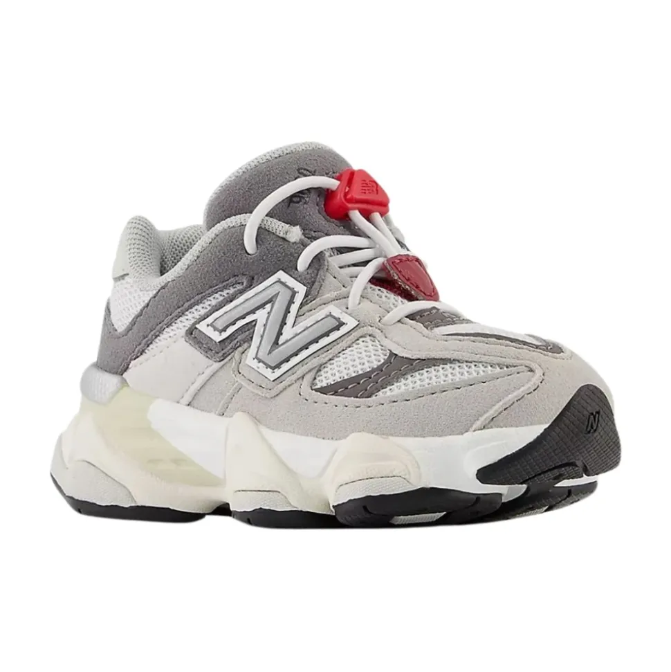 9060 Bungee Sneakers