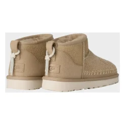 Classic Ultra Mini Biarritz Boot