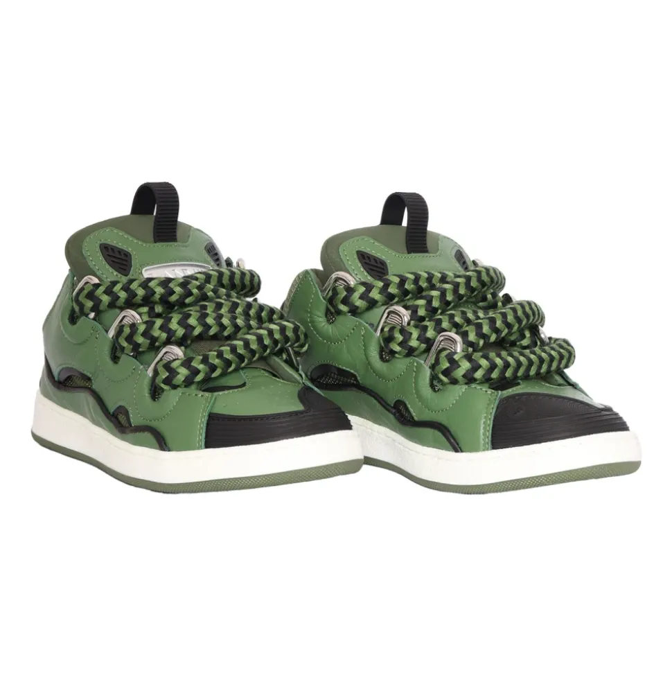 Curb Sneakers