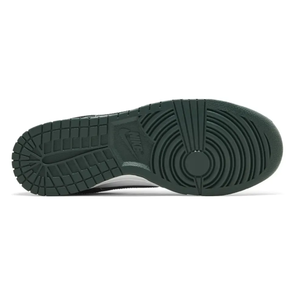 Dunk Low Retro