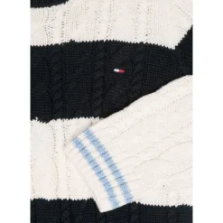 Dzianinowy sweter z okrągłym dekoltem