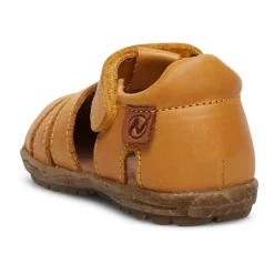 Half-closed leather sandals SEE