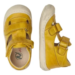 Half-closed sandals PUFFY