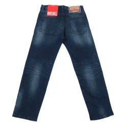 2010-J Straight Jeans