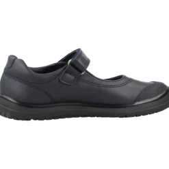 Klasyczne buty dziecięce