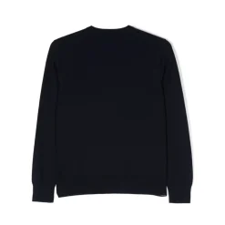 Niebieski sweter z haftem
