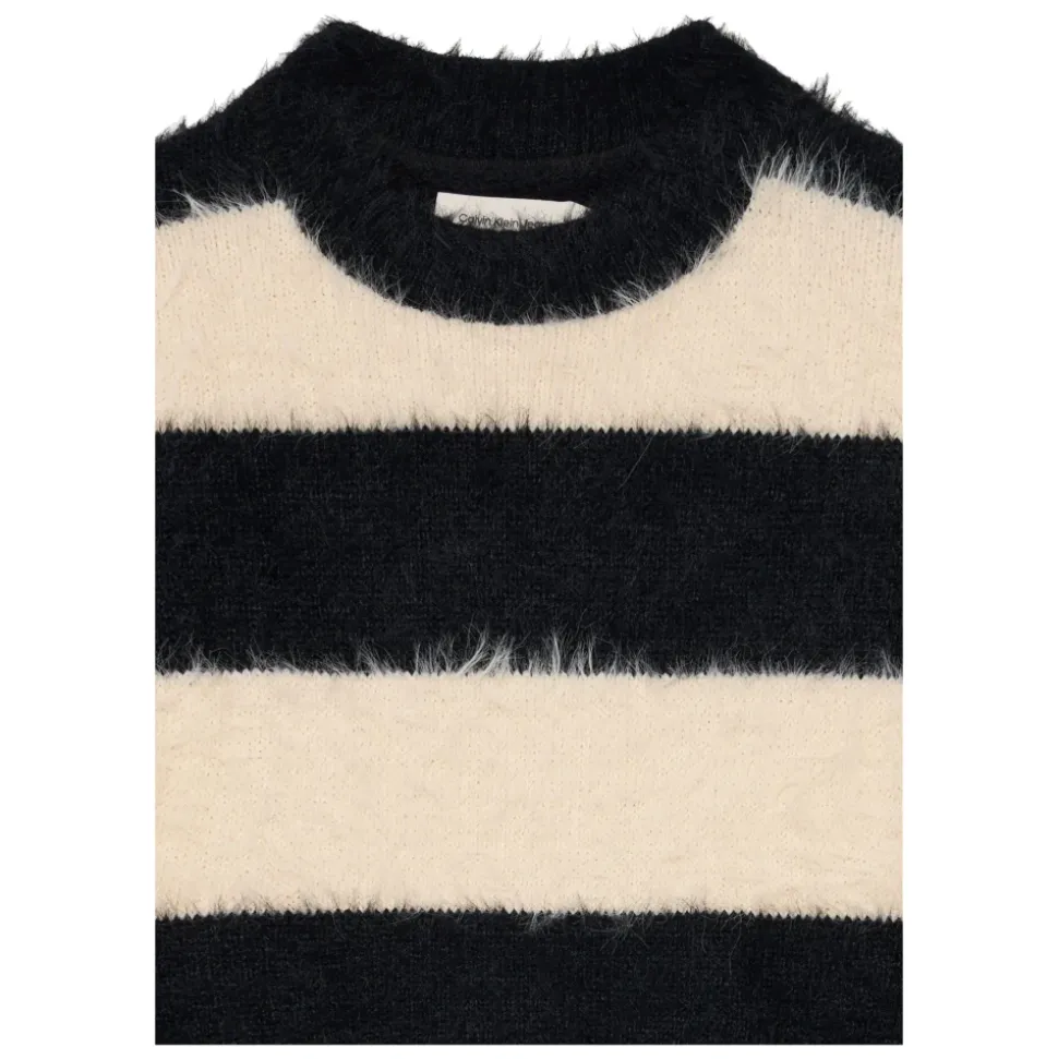 Pasiasty Sweter