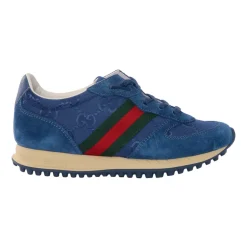 Re-Motion Sneaker