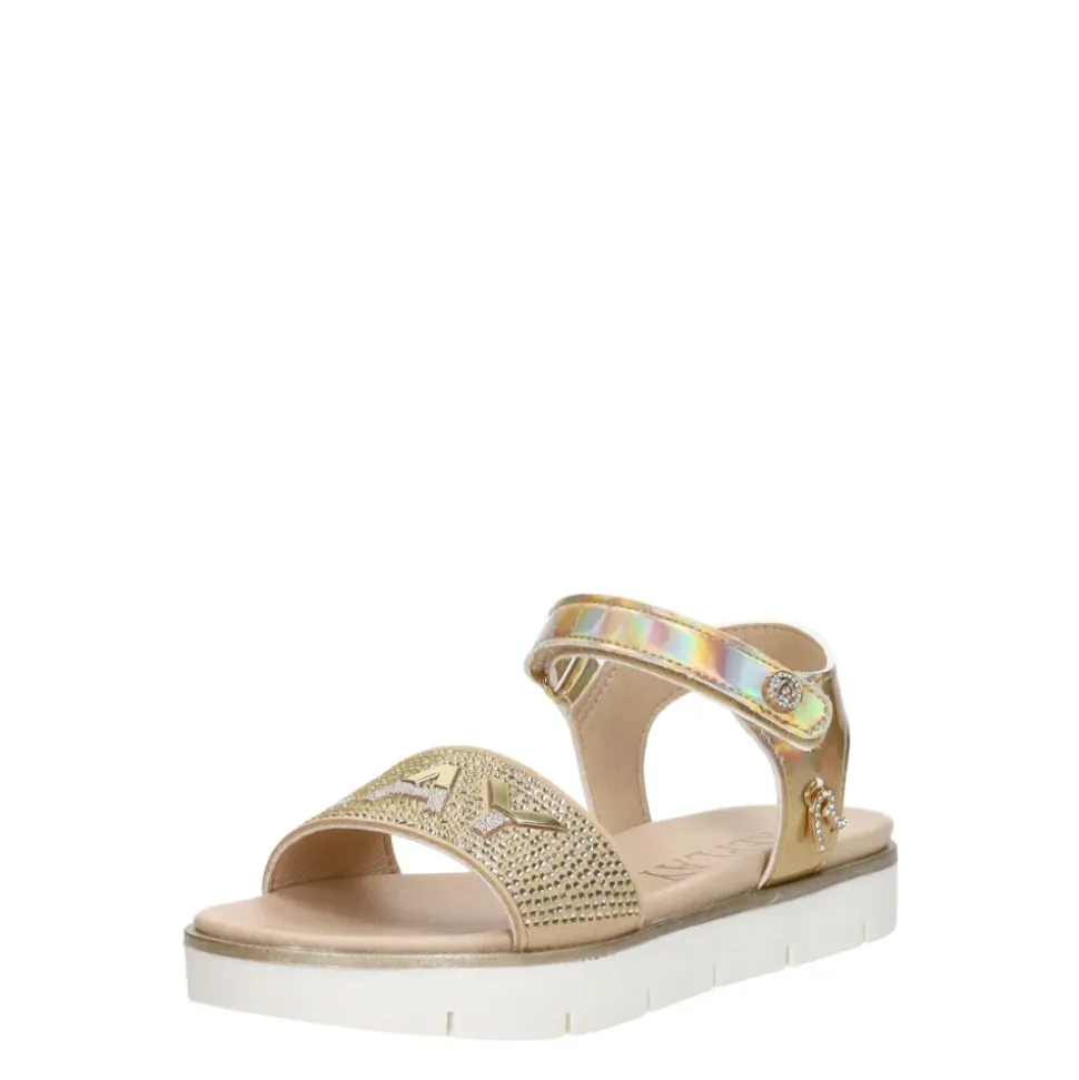 Sandal 5