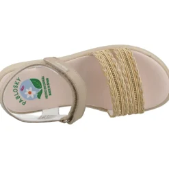 Sandalia Tira Adhesiva