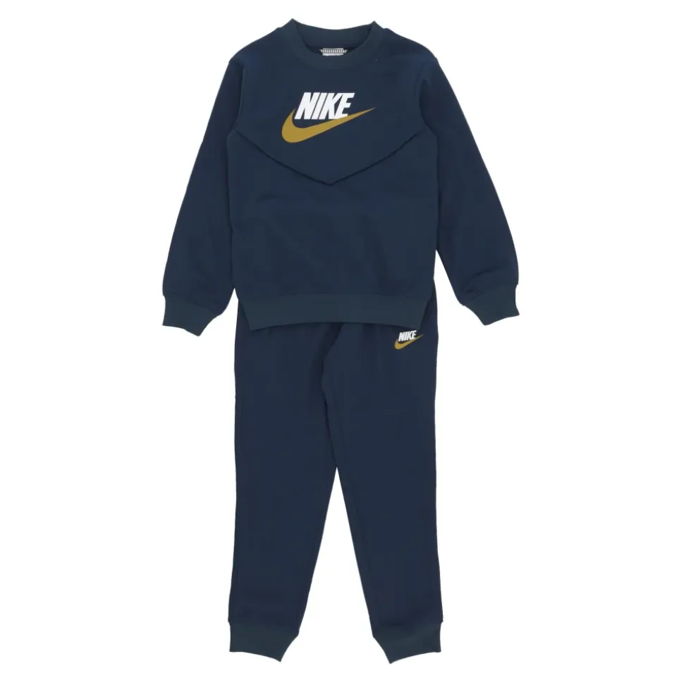 Sportowy dres