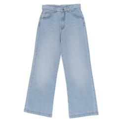 Straight Jeans