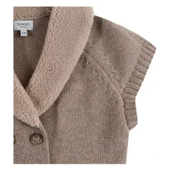 Sweter bez rękawów z wełny merynosa w kolorze brązowym