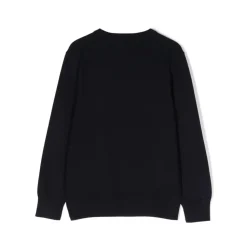 Sweter wkładany przez głowę