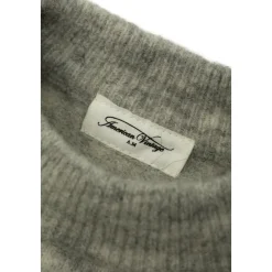 Sweter z okrągłym dekoltem