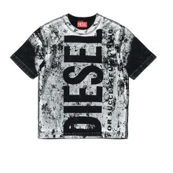 T-Shirty