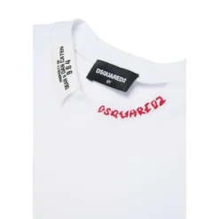 T-shirt z haftem