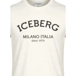 T-Shirt z metką na rękawie